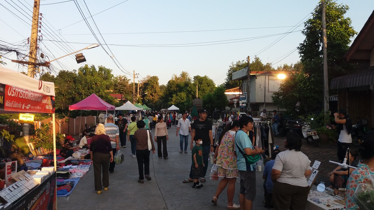 Lampang Cultural Street Market - photo: Daniel Karwicki