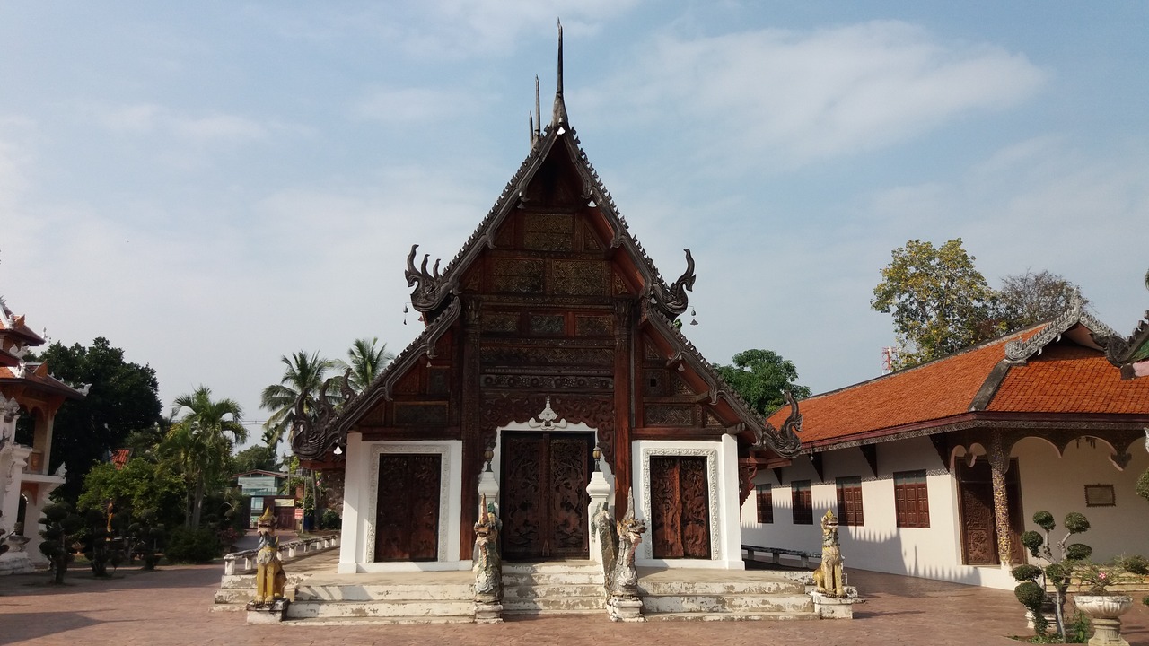 Wat Pratu Pong in Lampang - photo: Daniel Karwicki