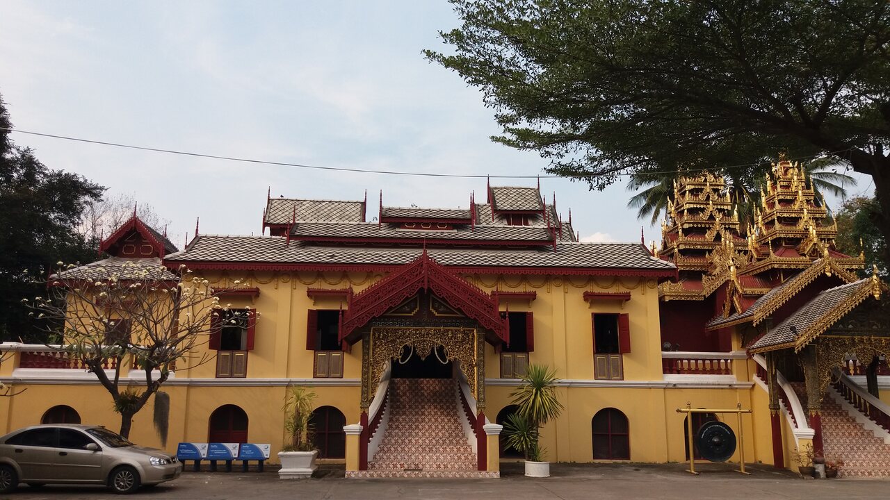 Wat Sri Chum – a traditional Burmese temple in Lampang