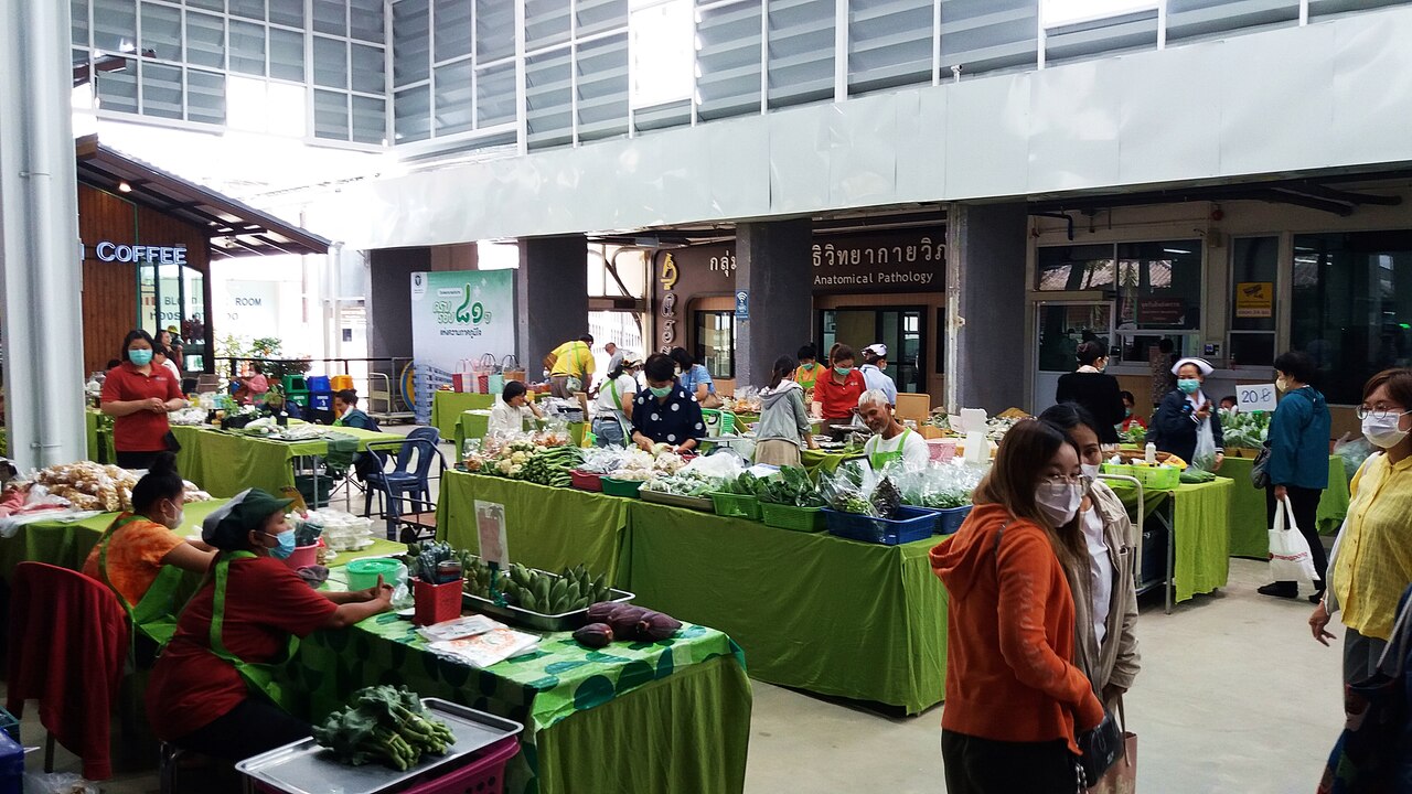 Green Market in Lampang
